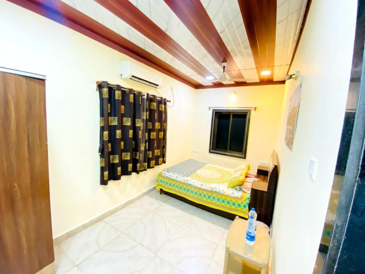 Hotel Seabird Murud  Ngoại thất bức ảnh