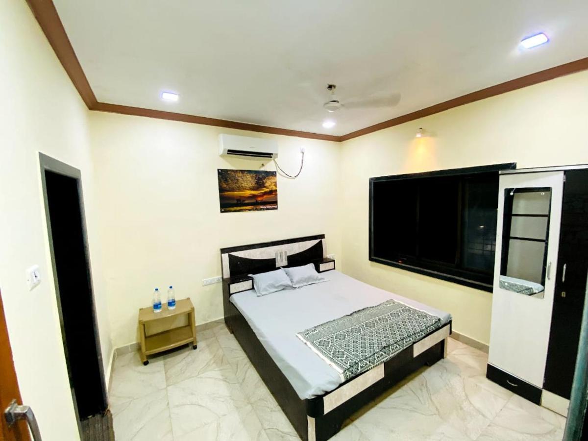 Hotel Seabird Murud  Ngoại thất bức ảnh