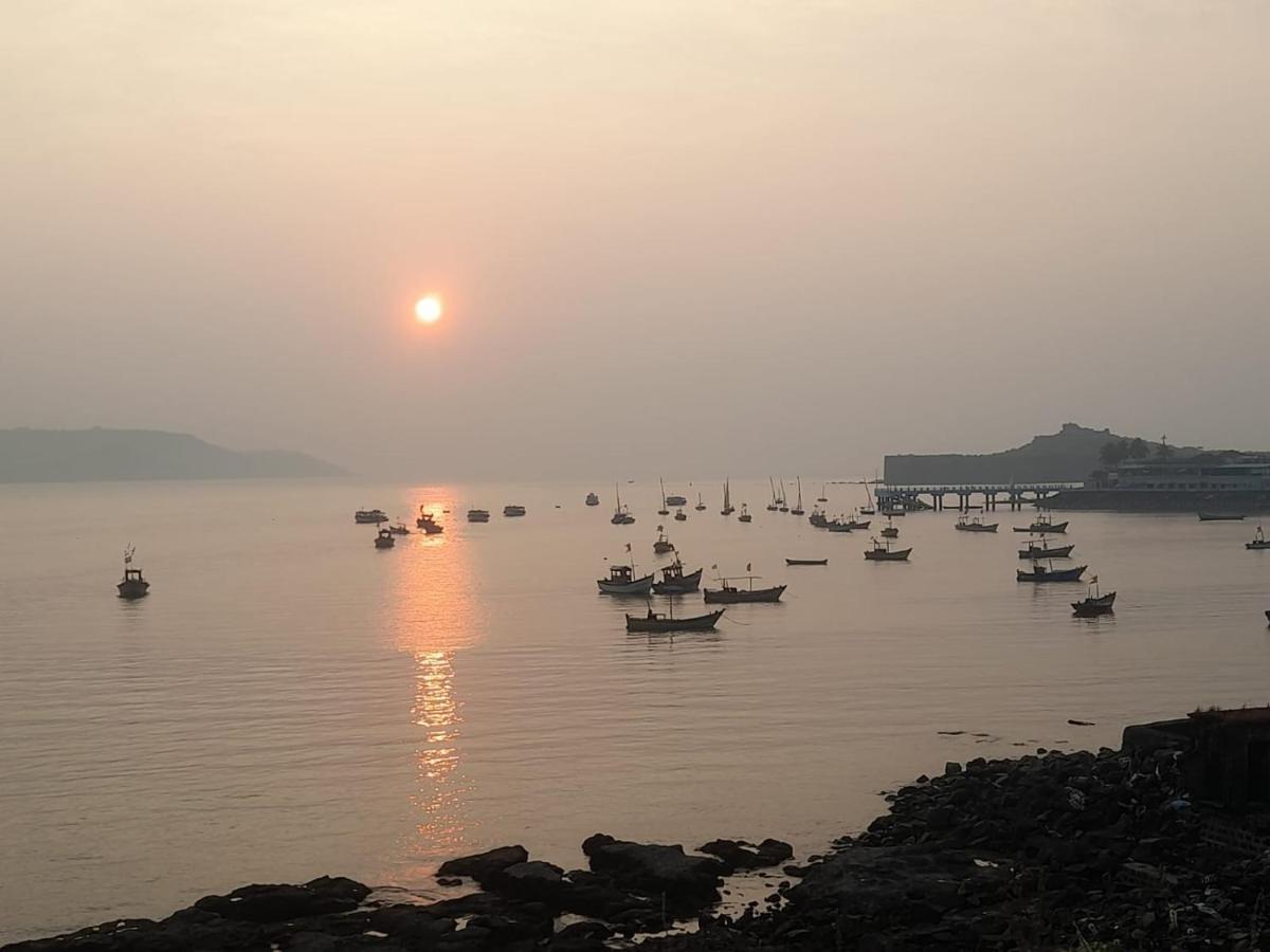 Hotel Seabird Murud  Ngoại thất bức ảnh